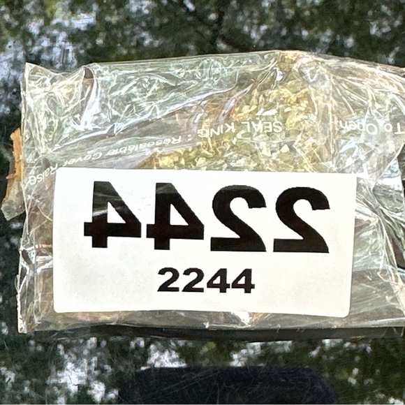 Genuine 239.00 Cts Pyrite Druzy - Picture 4 of 16